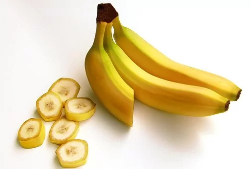 bananas-652497__340.jpg